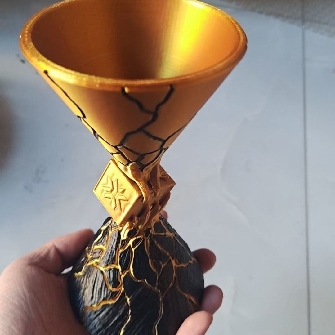 2025 Valoranted Esports Champi - огляд і ціна Esports Gaming Trophy
