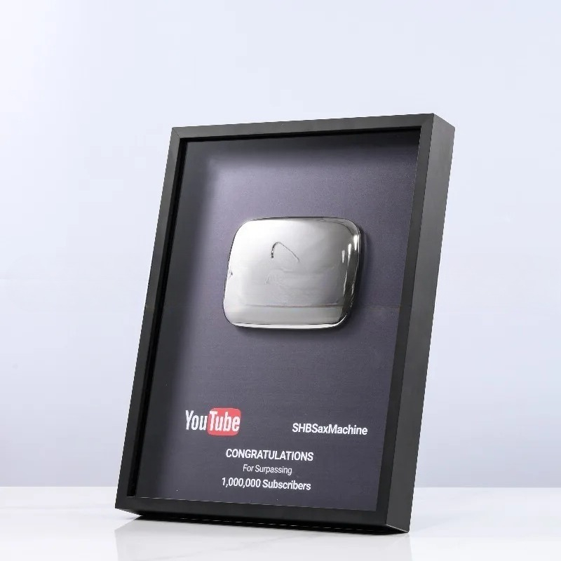 YouTube and Bilibili Game Butt - огляд і ціна Esports Gaming Trophy