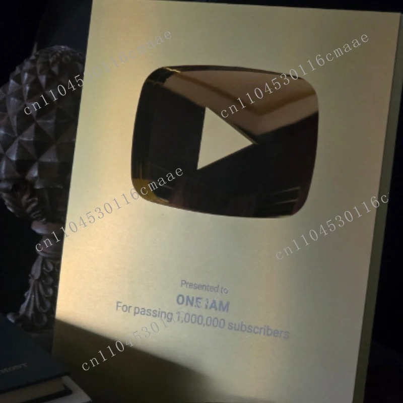 Customized Name, Personalized  - огляд і ціна Esports Gaming Trophy