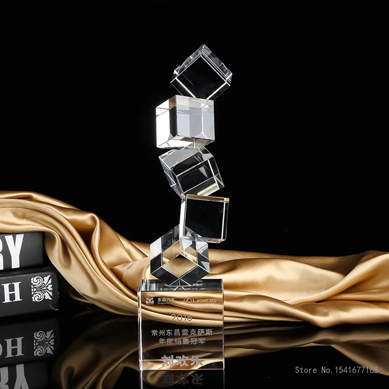 Customized Transparent Crystal - огляд і ціна Esports Gaming Trophy